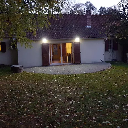 Feriehus Spacious Holiday With Jacuzzi In Gueschart