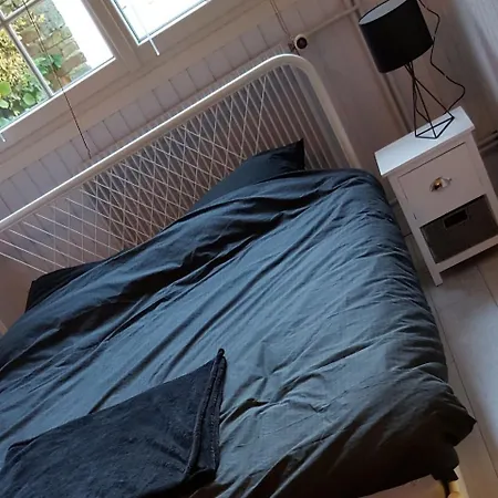 Spacious Holiday With Jacuzzi In Gueschart Feriehus